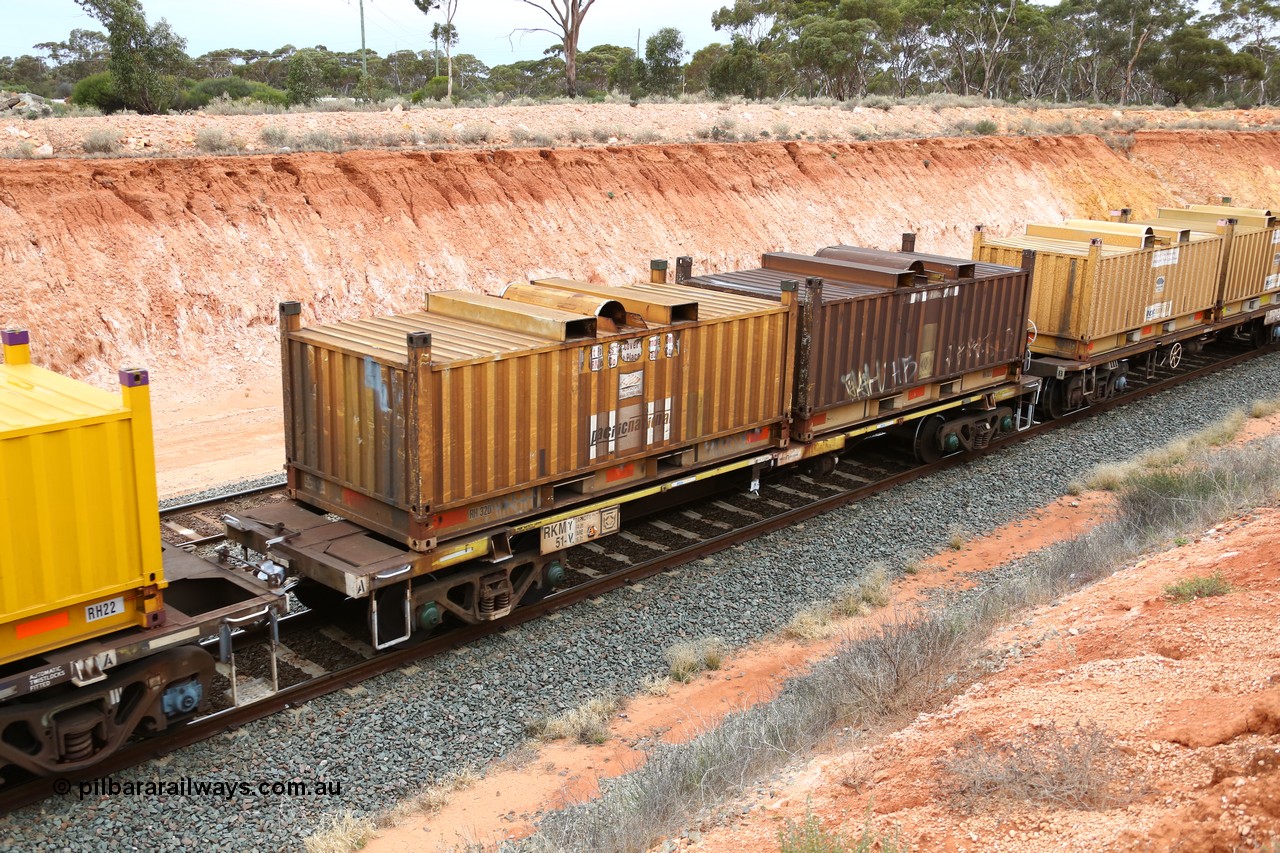 160524 4043
Binduli, Melbourne bound steel train service 3PM4, RKMY 51, originally an ELX waggon, heavily modified to cart butter boxes, possibly ex Victorian Railways ELX / VOBX waggon 1961-63 vintage.
Keywords: RKMY-type;RKMY51;ELX-type;VOBX-type;