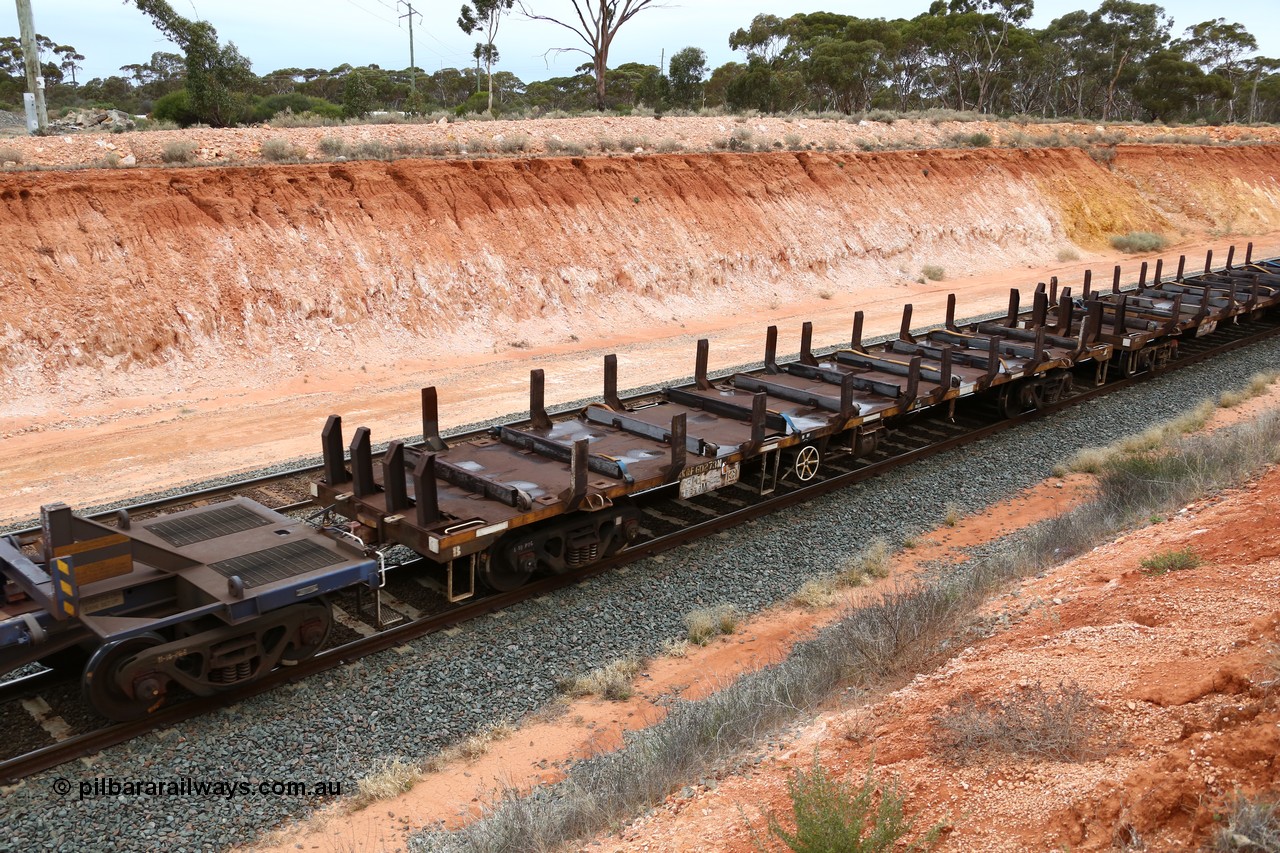 160524 4046
Binduli, Melbourne bound steel train service 3PM4, RKQF 60273, empty slab steel waggon, originally a Tulloch NSW built louvre van type JLY/X from 1969-70, NLJY/X, converted at Bathurst Workshops to NQRX in 1988, then in 1989/90 to NKQF.
Keywords: RKQF-type;RKQF60273;Tulloch-Ltd-NSW;JLY-type;