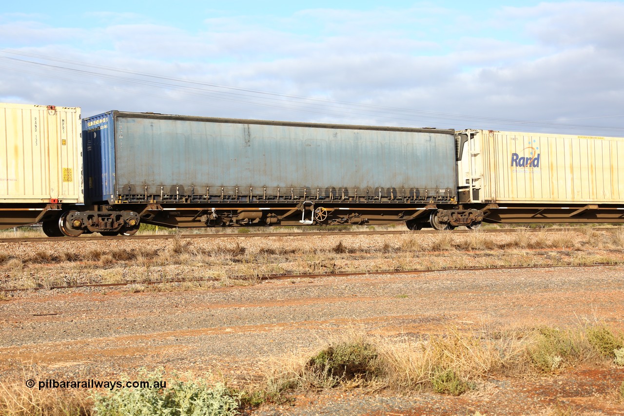 160525 4542
Parkeston, 3PM7 priority service train, RRQY 7330 platform 3 of 5-pack articulated skel waggon, one of sixteen sets built by Qiqihar Rollingstock Works China in 2005, 48' deck with a 48' Pacific National curtainsider PNXM 4533.
Keywords: RRQY-type;RRQY7330;Qiqihar-Rollingstock-Works-China;