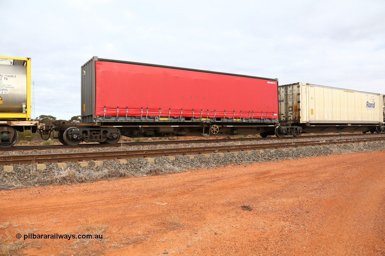 160529 8777
Parkeston, 6MP4 intermodal train, RRQY 7324 platform 5 of 5-pack articulated skel waggon set built by Qiqihar Rollingstock Works China in 2005 in a batch of twenty nine for Pacific National with a 40' 4PSG type curtinsider Royal Wolf RWTU 903123.
Keywords: RRQY-type;RRQY7324;Qiqihar-Rollingstock-Works-China;