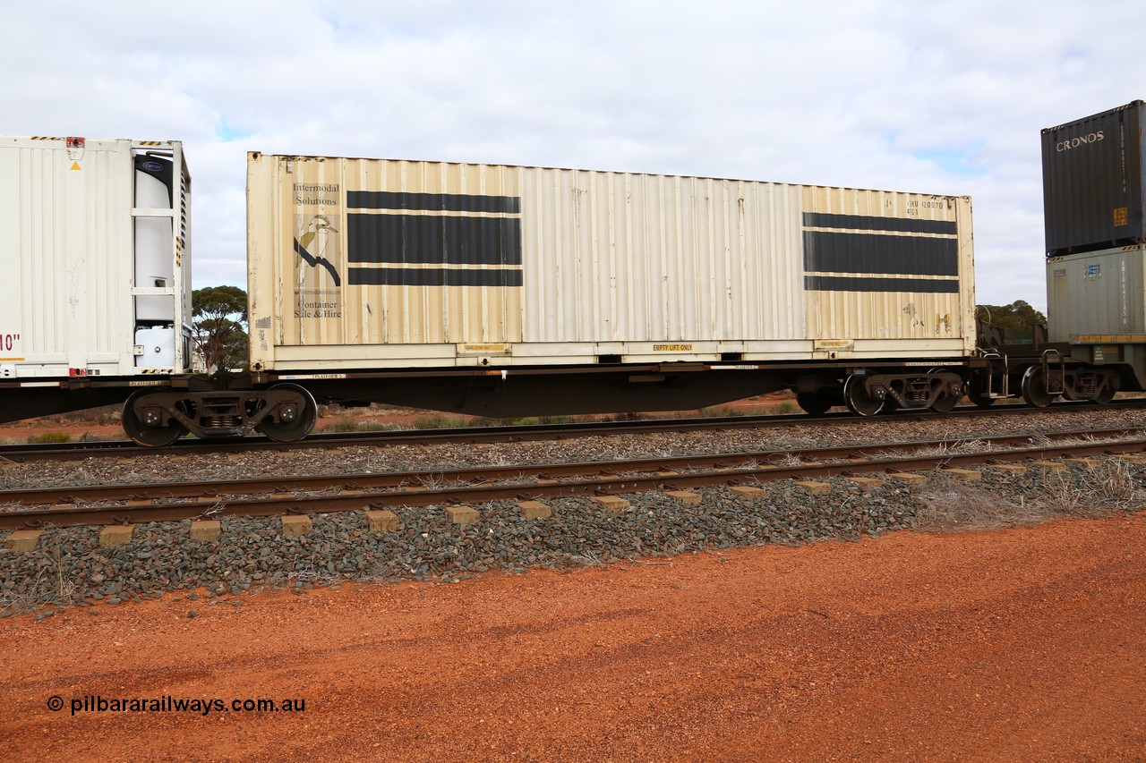 160529 8810
Parkeston, 6MP4 intermodal train, RRGY 7125
Keywords: RRGY-type;RRGY7125;AN-Islington-WS;RRBY-type;