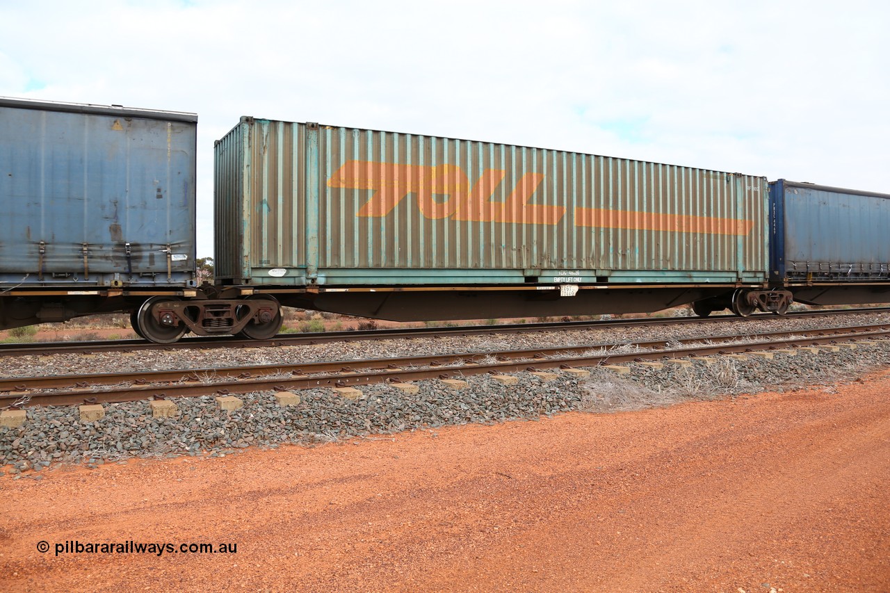 160529 8825
Parkeston, 6MP4 intermodal train, RRGY 7144
Keywords: RRGY-type;RRGY7144;AN-Islington-WS;RRBY-type;