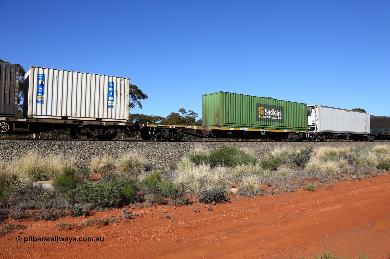 160530 9279
Binduli, 7SP3 intermodal service, RQSY 34487
Keywords: RQSY-type;RQSY34487;Tulloch-Ltd-NSW;OCY-type;