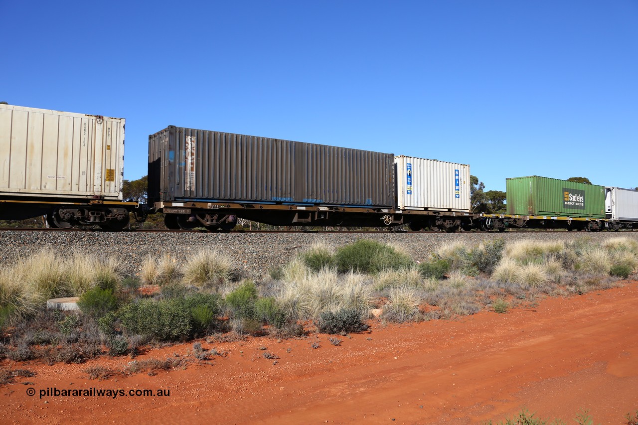 160530 9280
Binduli, 7SP3 intermodal service, RQCY 785
Keywords: RQCY-type;RQCY785;Victorian-Railways-Newport-WS;FQX-type;VQCX-type;RQCX-type;