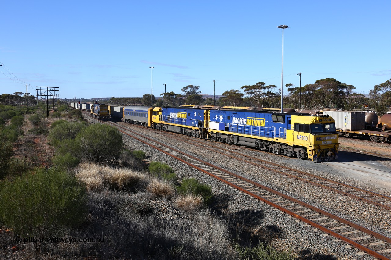 160531 9891
West Kalgoorlie, 1MP2 steel train, NR 100
Keywords: NR-class;NR100;Goninan;GE;Cv40-9i;7250-07/97-304;