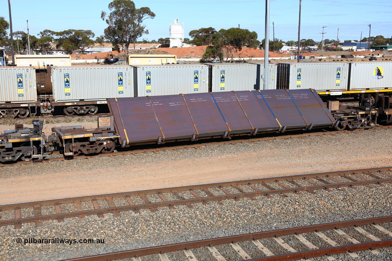 160531 9923
West Kalgoorlie, 1MP2 steel train, RKYY type wide steel plate tilt waggon RKYY 7094 one of twenty seven units built by AN Rail Islington Workshops in 1995-96. Loaded with steel plate.
Keywords: RKYY-type;RKYY7094;AN-Islington-WS;