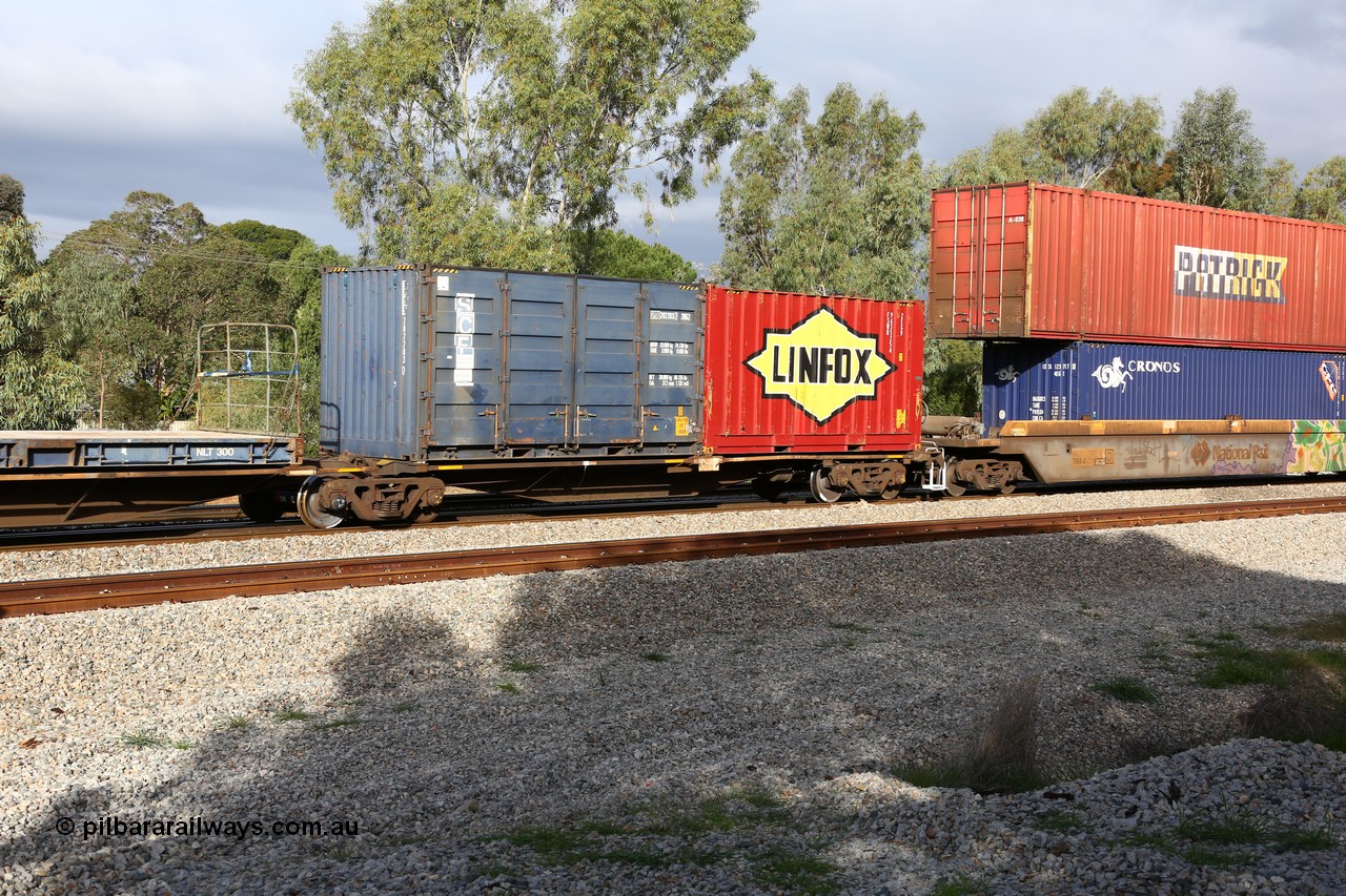 160609 0437
Woodbridge, 5PM5 intermodal train, RRAY 7179
Keywords: RRAY-type;RRAY7179;ABB-Engineering-NSW;