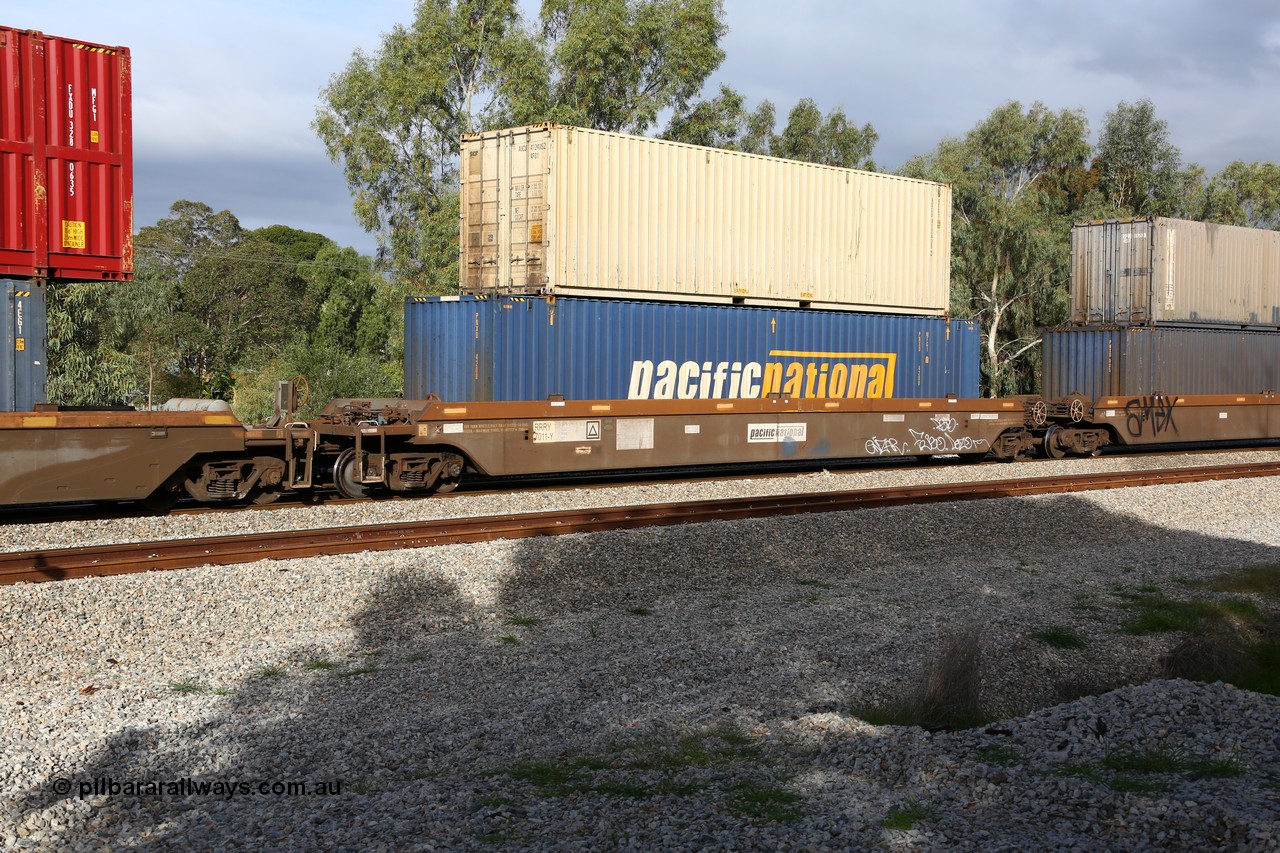 160609 0450
Woodbridge, 5PM5 intermodal train, platform 1 of 5-pack RRRY 7011 well waggon set, one of nineteen built in China at Zhuzhou Rolling Stock Works for Goninan in 2005, Pacific National 48' box PNXD 4208 and SCF 40' box AUCU 412435 on top.
Keywords: RRRY-type;RRRY7011;CSR-Zhuzhou-Rolling-Stock-Works-China;