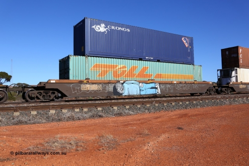 160522 2109
Parkeston, 6MP4 intermodal train, platform 3 of 5 pack Goninan built RRZY 7014 well waggon set, Toll 48' TCML 48416 and a Cronos CXSU 123540 container.
Keywords: RRZY-type;RRZY7014;Goninan-NSW;