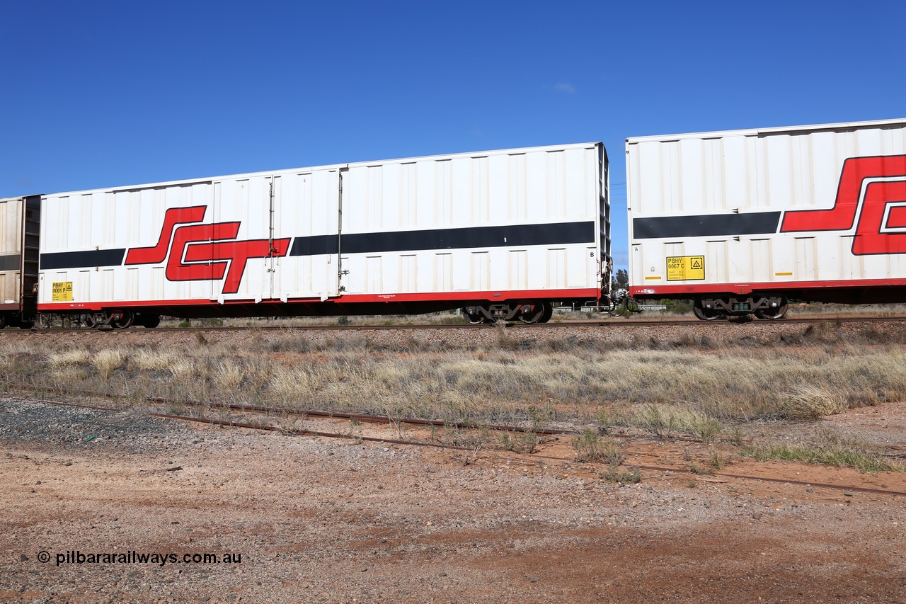 160522 2224
Parkeston, SCT train 6MP9 operating from Melbourne to Perth, PBHY type covered van PBHY 0001 Greater Freighter, type leader of thirty five units built by Gemco WA in 2005.
Keywords: PBHY-type;PBHY0001;Gemco-WA;