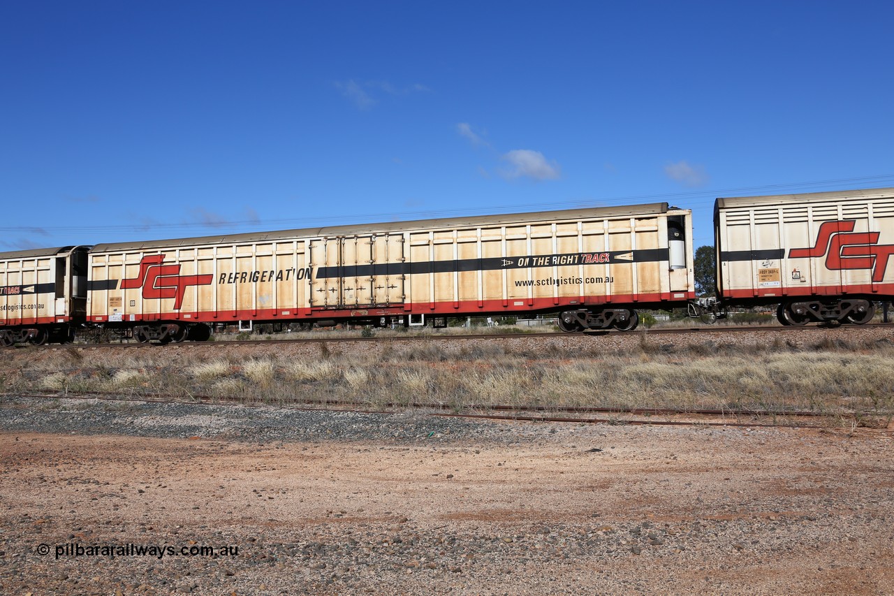 160522 2257
Parkeston, SCT train 6MP9 operating from Melbourne to Perth, ARBY type ARBY 2682 refrigerated van, originally built by Comeng NSW in 1973 as a VFX type covered van for Commonwealth Railways, recoded to ABFX, RBFX and finally converted from ABFY by Gemco WA in 2004/05 to ARBY.
Keywords: ARBY-type;ARBY2682;Comeng-NSW;VFX-type;ABFY-type;