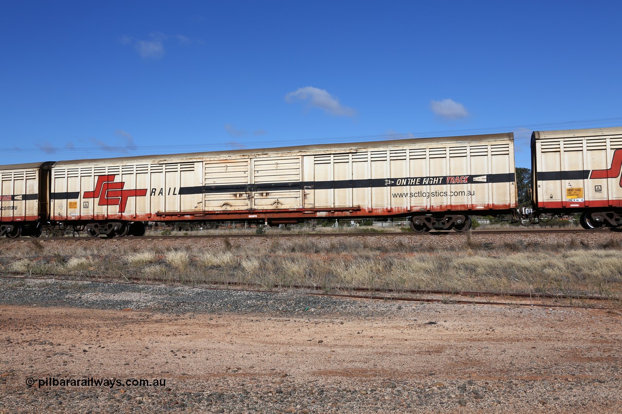 160522 2280
Parkeston, SCT train 6MP9 operating from Melbourne to Perth, ABSY type ABSY 4414 covered van, originally built by Comeng WA in 1977 for Commonwealth Railways as VFX type, recoded to ABFX and RBFX to SCT as ABFY before conversion by Gemco WA to ABSY in 2004/05.
Keywords: ABSY-type;ABSY4414;Comeng-WA;VFX-type;ABFX-type;ABFY-type;