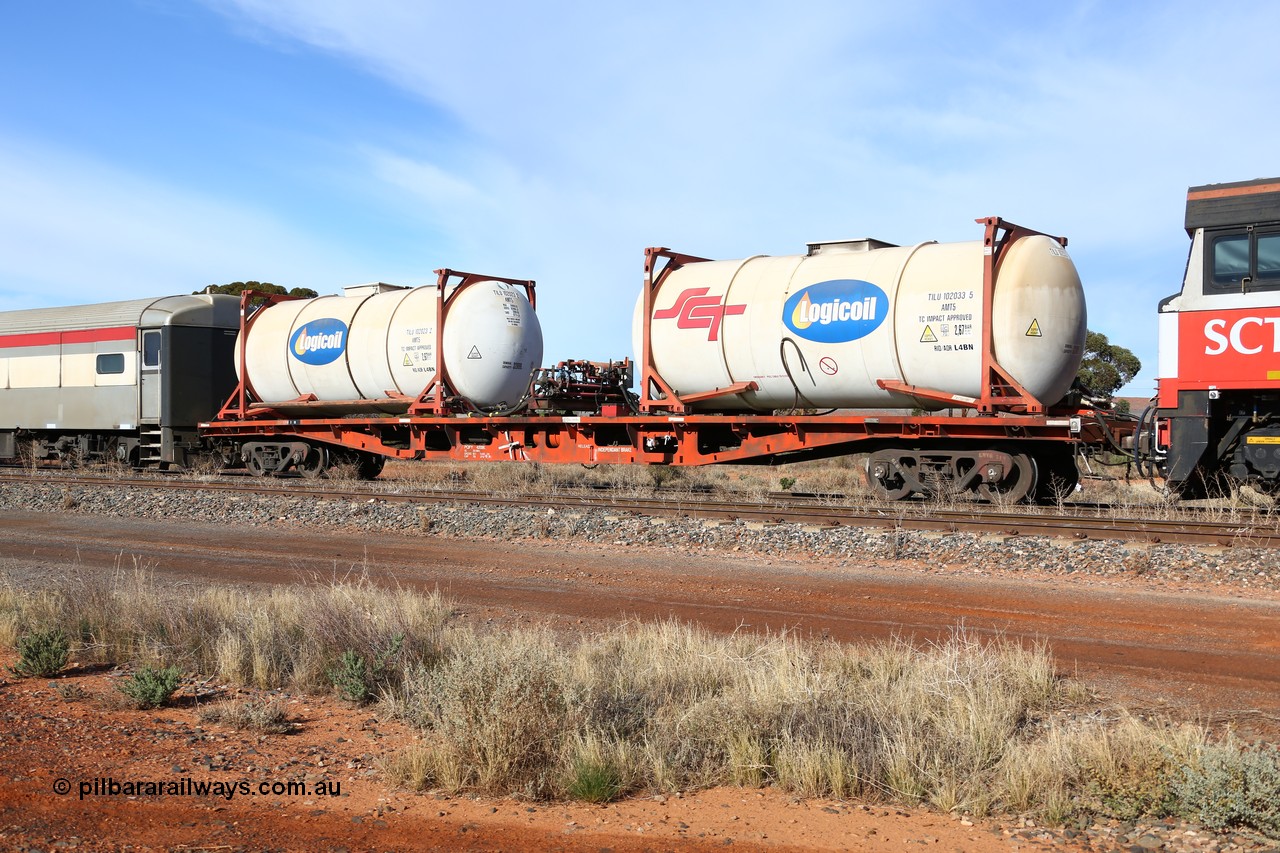 160523 2823
Parkeston, SCT train 7GP1 which operates from Parkes NSW (Goobang Junction) to Perth, SCT inline refuelling waggon PQFY type PQFY 4209 originally built by Carmor Engineering SA in 1976 for Commonwealth Railways as RMX type container waggon, with SCT - Logicoil AMT5 type tank-tainers TILU 102033 and TILU 102023.
Keywords: PQFY-type;PQFY4209;Carmor-Engineering-SA;RMX-type;