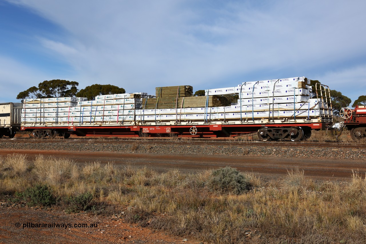 160523 2835
Parkeston, SCT train 7GP1 which operates from Parkes NSW (Goobang Junction) to Perth, Gemco WA built PQIY type 80' container flat PQIY 0029 loaded with two SCT 40' flat racks loaded with timer products.
Keywords: PQIY-type;PQIY0029;Gemco-WA;