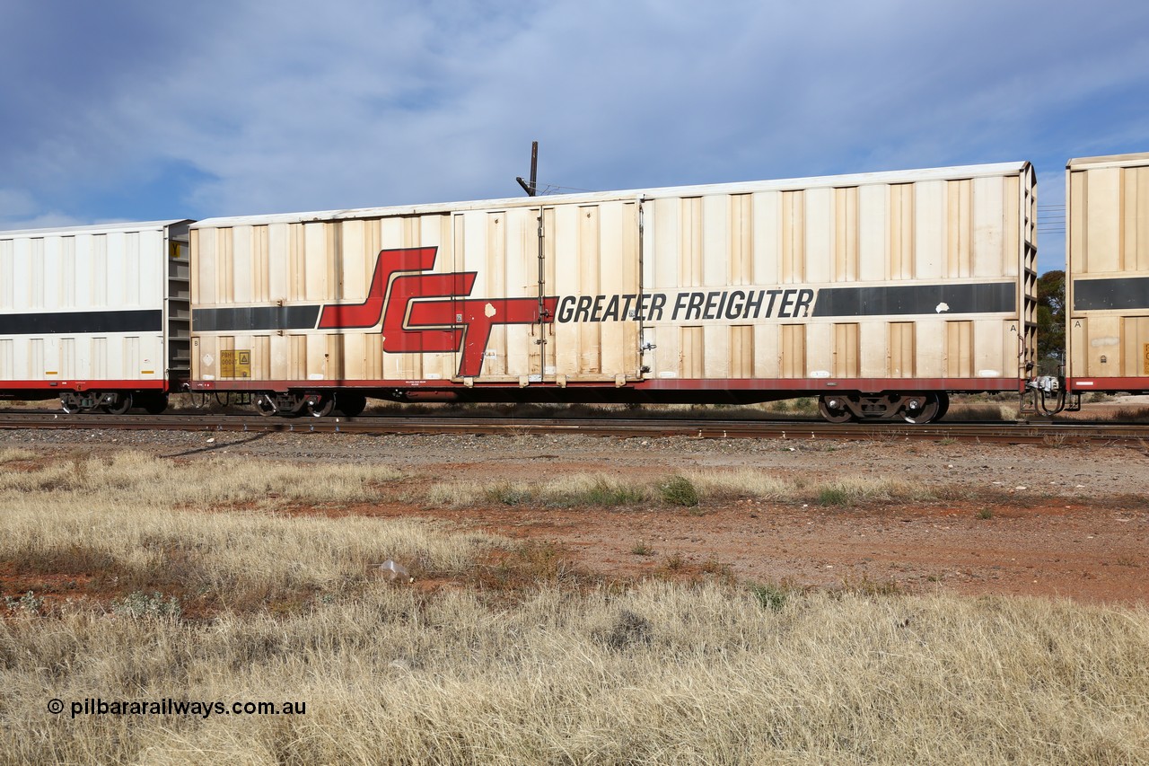 160523 2881
Parkeston, SCT train 7GP1 which operates from Parkes NSW (Goobang Junction) to Perth, PBHY type covered van PBHY 0004 Greater Freighter, one of thirty five units built by Gemco WA in 2005.
Keywords: PBHY-type;PBHY0004;Gemco-WA;