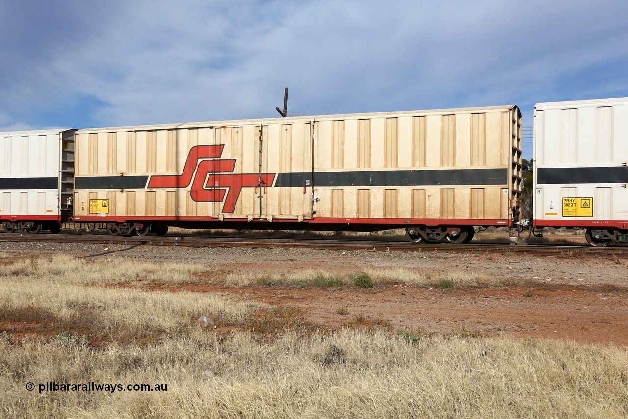 160523 2884
Parkeston, SCT train 7GP1 which operates from Parkes NSW (Goobang Junction) to Perth, PBHY type covered van PBHY 0056 Greater Freighter, one of a second batch of thirty units built by Gemco WA without the Greater Freighter signage.
Keywords: PBHY-type;PBHY0056;Gemco-WA;