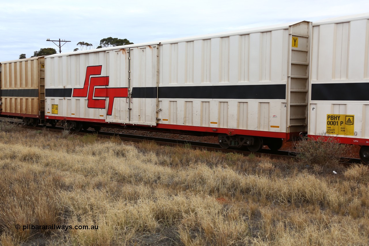 160524 3652
Kalgoorlie, SCT train 2PM9 operating from Perth to Melbourne, PBHY type covered van PBHY 0067 Greater Freighter, built by CSR Meishan Rolling Stock Co China in 2014.
Keywords: PBHY-type;PBHY0067;CSR-Meishan-China;