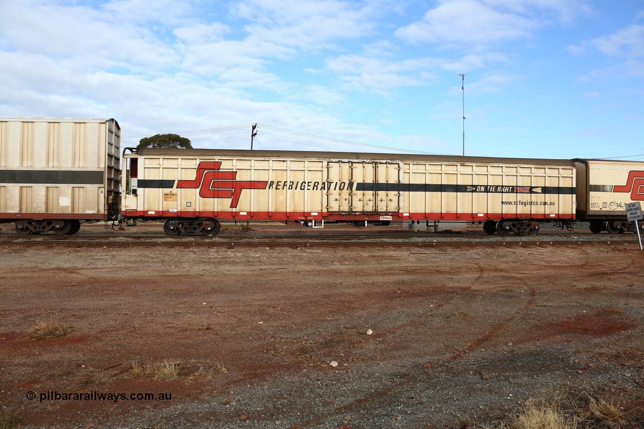 160525 4564
Parkeston, SCT train 3PG1 which operates from Perth to Parkes NSW (Goobang Junction), ARBY type ARBY 3101 refrigerated box van converted by Gemco WA from former ANR Comeng WA 1977 built VFX type covered van which were recoded to ABFX/Y in later years.
Keywords: ARBY-type;ARBY3101;Comeng-WA;VFX-type;ABFY-type;Gemco-WA;