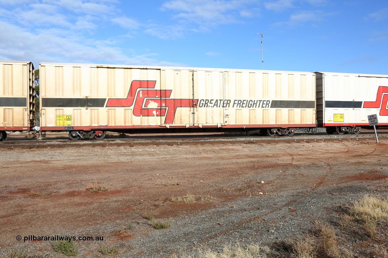 160525 4595
Parkeston, SCT train 3PG1 which operates from Perth to Parkes NSW (Goobang Junction), PBHY type covered van PBHY 0002 Greater Freighter, one of thirty five units built by Gemco WA in 2005.
Keywords: PBHY-type;PBHY0002;Gemco-WA;