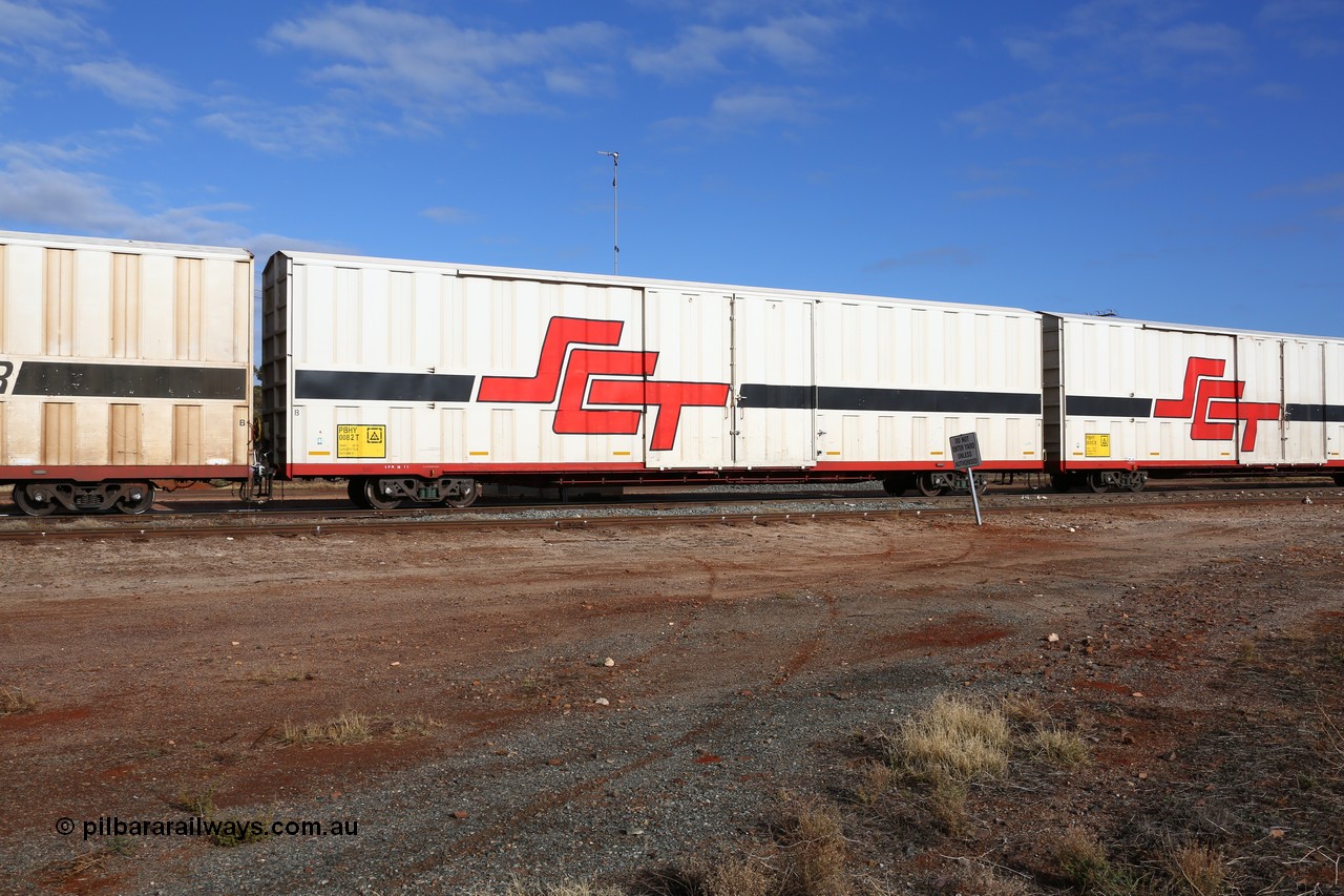 160525 4596
Parkeston, SCT train 3PG1 which operates from Perth to Parkes NSW (Goobang Junction), PBHY type covered van PBHY 0082 Greater Freighter, built by CSR Meishan Rolling Stock Co China in 2014 without the Greater Freighter signage.
Keywords: PBHY-type;PBHY0082;CSR-Meishan-China;