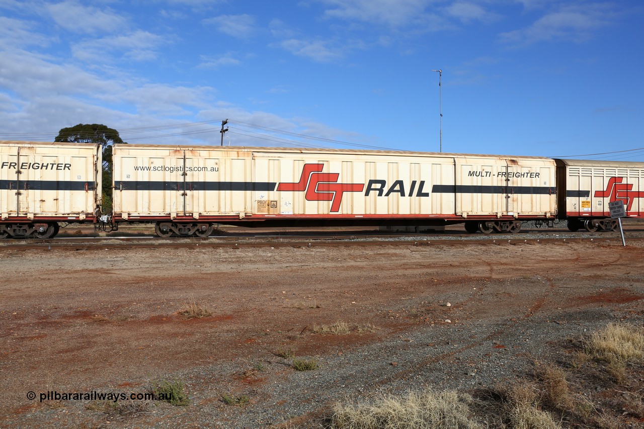 160525 4620
Parkeston, SCT train 3PG1 which operates from Perth to Parkes NSW (Goobang Junction), PBGY type covered van PBGY 0105 Multi-Freighter, one of eighty units built by Gemco WA.
Keywords: PBGY-type;PBGY0105;Gemco-WA;