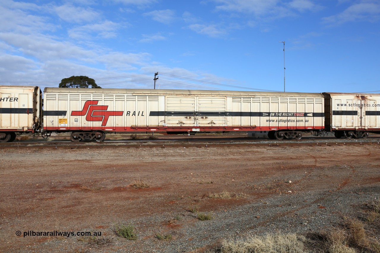 160525 4621
Parkeston, SCT train 3PG1 which operates from Perth to Parkes NSW (Goobang Junction), ABSY type ABSY 2669 box van originally built for former ANR by Comeng NSW in 1973 as VFX type covered van which were recoded to ABFX in later years and recoded to ABFY for SCT.
Keywords: ABSY-type;ABSY2669;Comeng-NSW;VFX-type;ABFY-type;