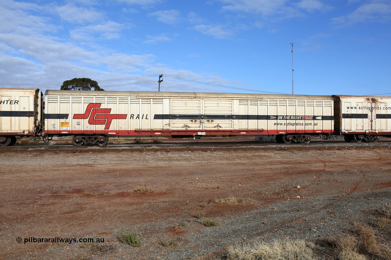 160525 4621
Parkeston, SCT train 3PG1 which operates from Perth to Parkes NSW (Goobang Junction), ABSY type ABSY 2669 box van originally built for former ANR by Comeng NSW in 1973 as VFX type covered van which were recoded to ABFX in later years and recoded to ABFY for SCT.
Keywords: ABSY-type;ABSY2669;Comeng-NSW;VFX-type;ABFY-type;