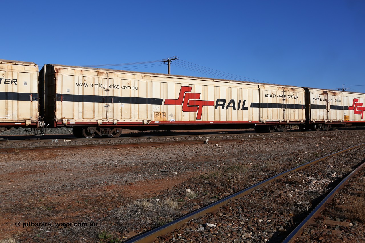 160530 9184
Parkeston, SCT train 7GP1 which operates from Parkes NSW (Goobang Junction) to Perth, PBGY type covered van PBGY 0107 Multi-Freighter, one of eighty units built by Gemco WA.
Keywords: PBGY-type;PBGY0107;Gemco-WA;