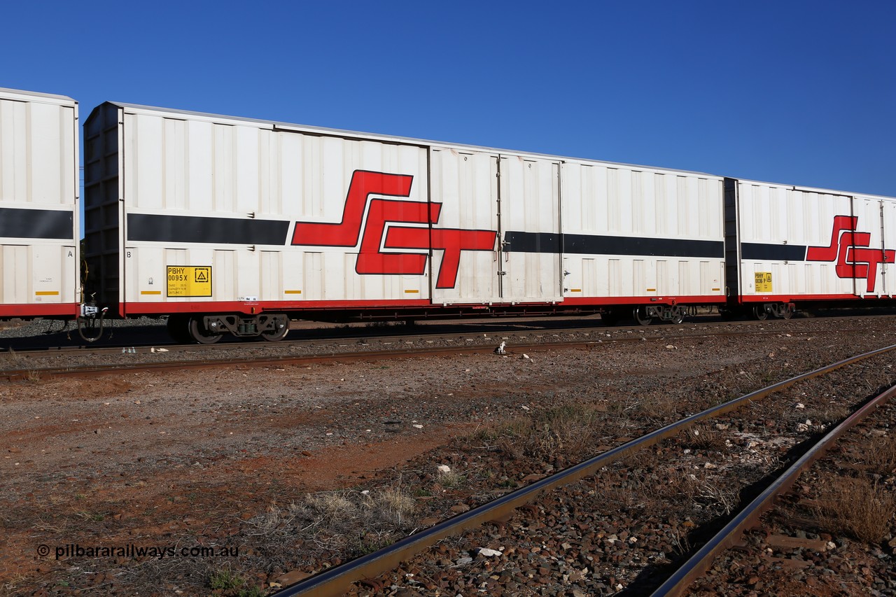 160530 9202
Parkeston, SCT train 7GP1 which operates from Parkes NSW (Goobang Junction) to Perth, PBHY type covered van PBHY 0095 Greater Freighter, built by CSR Meishan Rolling Stock Co China in 2014 without the Greater Freighter signage.
Keywords: PBHY-type;PBHY0095;CSR-Meishan-China;