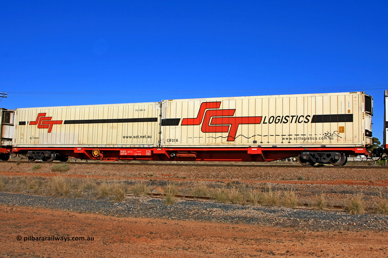 100603 8998
Parkeston, SCT train 3MP9, PQIY type 80' container flat PQIY 0013, one of forty units built by Gemco WA in 2009 loaded with 40' SCT Logistics GPR1 type reefer SCTU 01 / CR016 and 40' SCT reefer STBU 936901 [0] SCT R001.
Keywords: PQIY-type;PQIY0013;Gemco-WA;