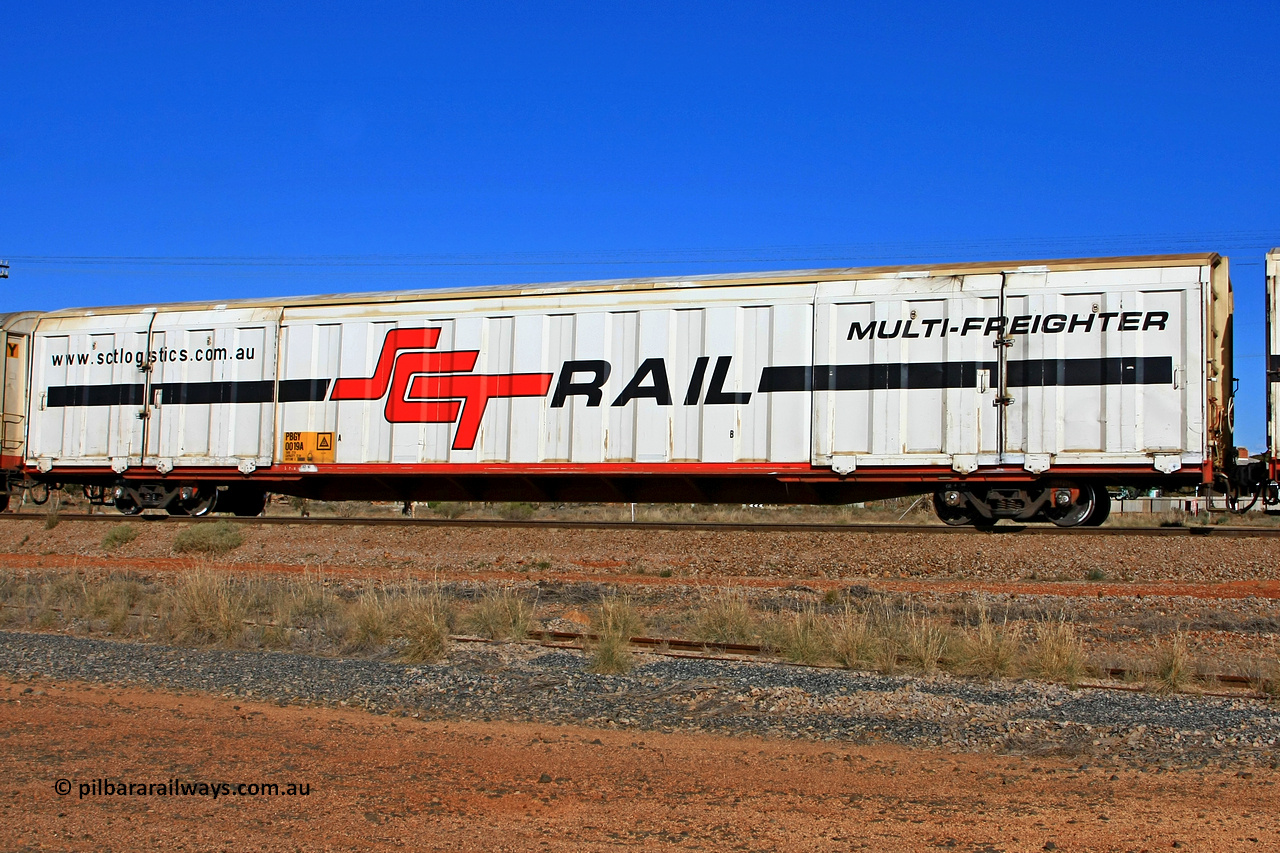 100603 9014
Parkeston, SCT train 3MP9, PBGY type covered van PBGY 0019 Multi-Freighter, one of eighty two waggons built by Queensland Rail Redbank Workshops in 2005.
Keywords: PBGY-type;PBGY0019;Qld-Rail-Redbank-WS;