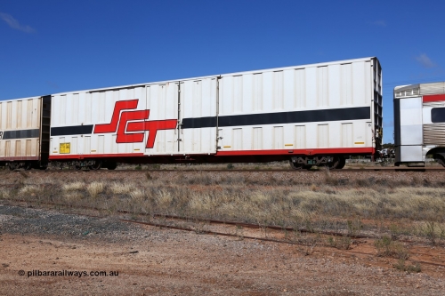 160522 2220
Parkeston, SCT train 6MP9 operating from Melbourne to Perth, PBHY type covered van PBHY 0075 Greater Freighter, built by CSR Meishan Rolling Stock Co China.
Keywords: PBHY-type;PBHY0075;CSR-Meishan-China;