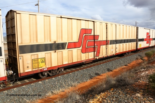 160526 5295
West Kalgoorlie, SCT train 3MP9 operating from Melbourne to Perth, PBHY type covered van PBHY 0031 Greater Freighter, one of thirty five units built by Gemco WA in 2005 without the Greater Freighter signage.
Keywords: PBHY-type;PBHY0031;Gemco-WA;