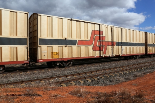 160529 8878
Parkeston, SCT train 6MP9 operating from Melbourne to Perth, PBHY type covered van PBHY 0059 Greater Freighter, one of a second batch of thirty units built by Gemco WA without the Greater Freighter signage.
Keywords: PBHY-type;PBHY0059;Gemco-WA;