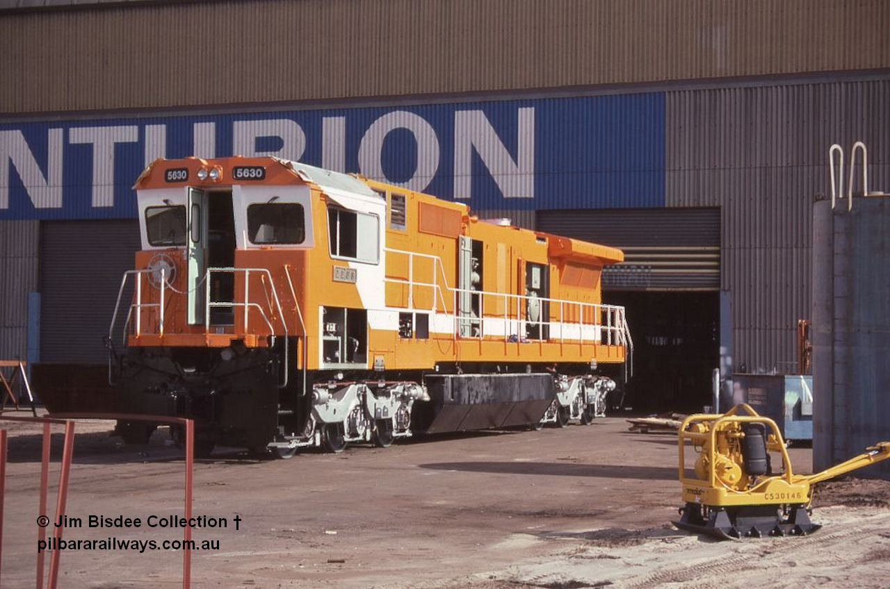 6995 001 Welshpool 19880819
Welshpool, Goninan workshops, under construction Mt Newman Mining's GE model CM39-8 loco 5630 'Zeus' serial 5831-09 / 88-079, 19th August 1988 image.
Jim Bisdee photo.
Keywords: 5630;Goninan;GE;CM39-8;5831-09/88-079;