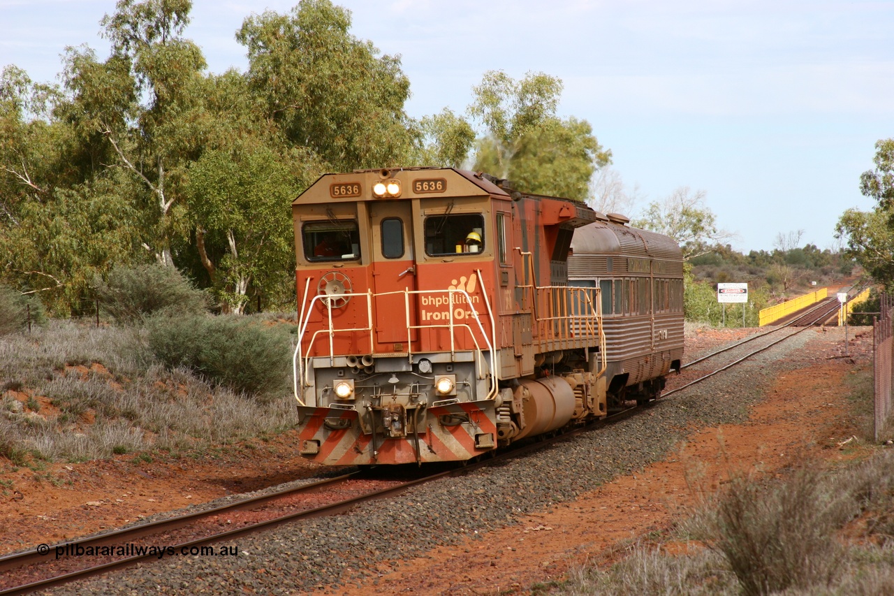 050624 3297
De Grey River bridge, 82.9 km on the GML sees BHP Billiton Goninan GE rebuilt model CM40-8M unit 5636 'Munda' serial 8151-11 / 91-122 leads the Sundowner on its way to Goldsworthy 24th June 2005.
Keywords: 5636;Goninan;GE;CM40-8M;8151-11/91-122;rebuild;AE-Goodwin;ALCo;C636;5462;G6035-3;