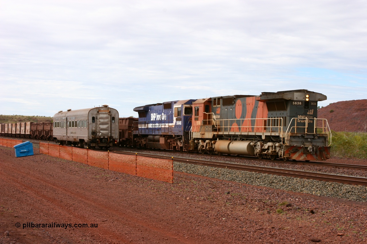 050624 3371
Goldsworthy Siding 110.8 km on the GML sees BHP Billiton Goninan GE rebuilt model CM40-8M unit 5636 'Munda' serial 8151-11 / 91-122 leading long end on a loaded Yarrie ore train assisting CM40-8 5646 past the Sundowner set up for the Black Rock Stakes 24th June 2005.
Keywords: 5636;Goninan;GE;CM40-8M;8151-11/91-122;rebuild;AE-Goodwin;ALCo;C636;5462;G6035-3;