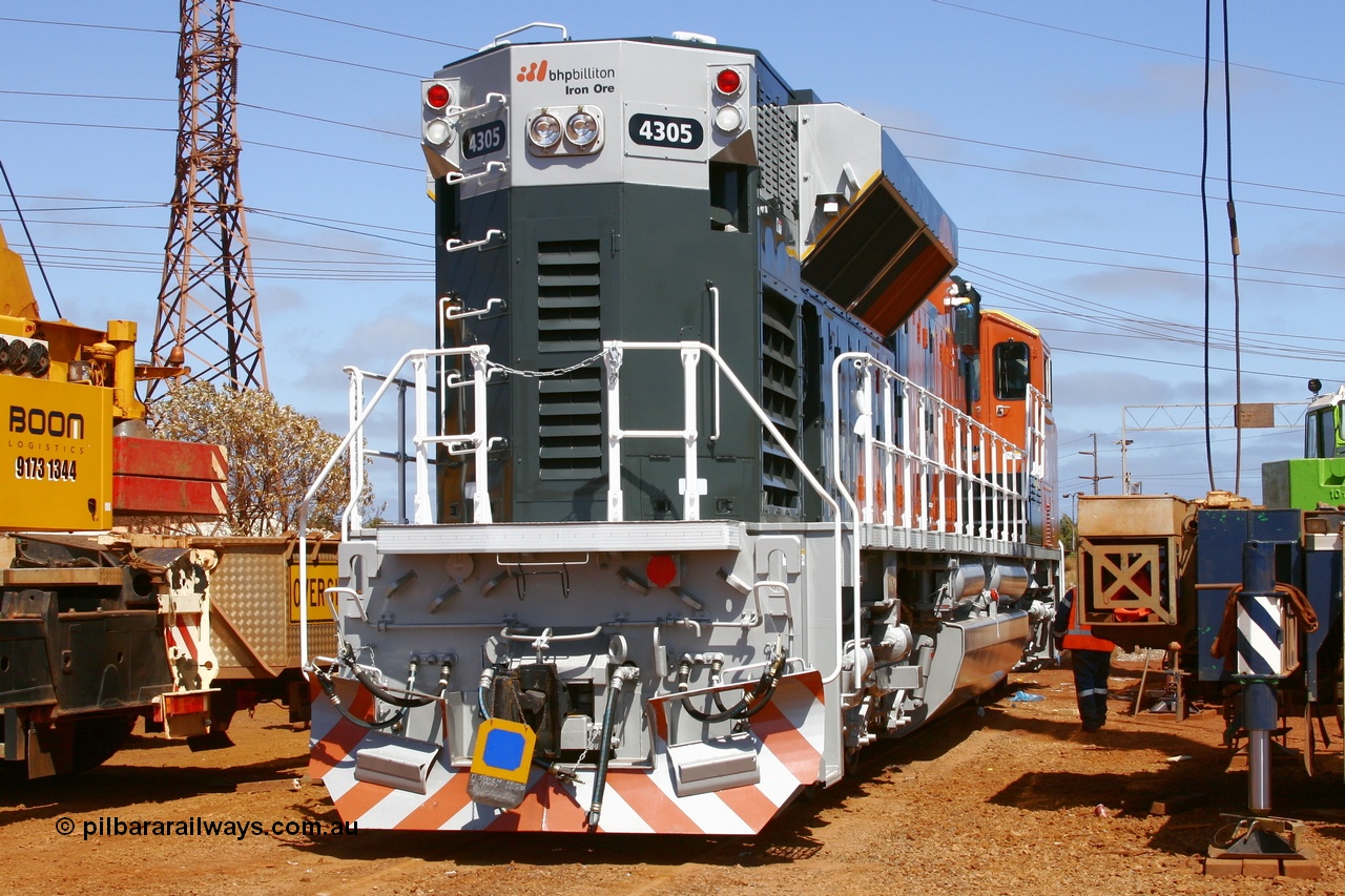 051023 6248r
Nelson Point hard stand, rear view of BHP Billiton Electro-Motive built SD70ACe/LC unit 4305 serial 20038540-006 showing radiator wing, dual rear marker lights and dynamic brake detail. 23rd October 2005.
Keywords: 4305;Electro-Motive;EMD;SD70ACe/LC;20038540-006;