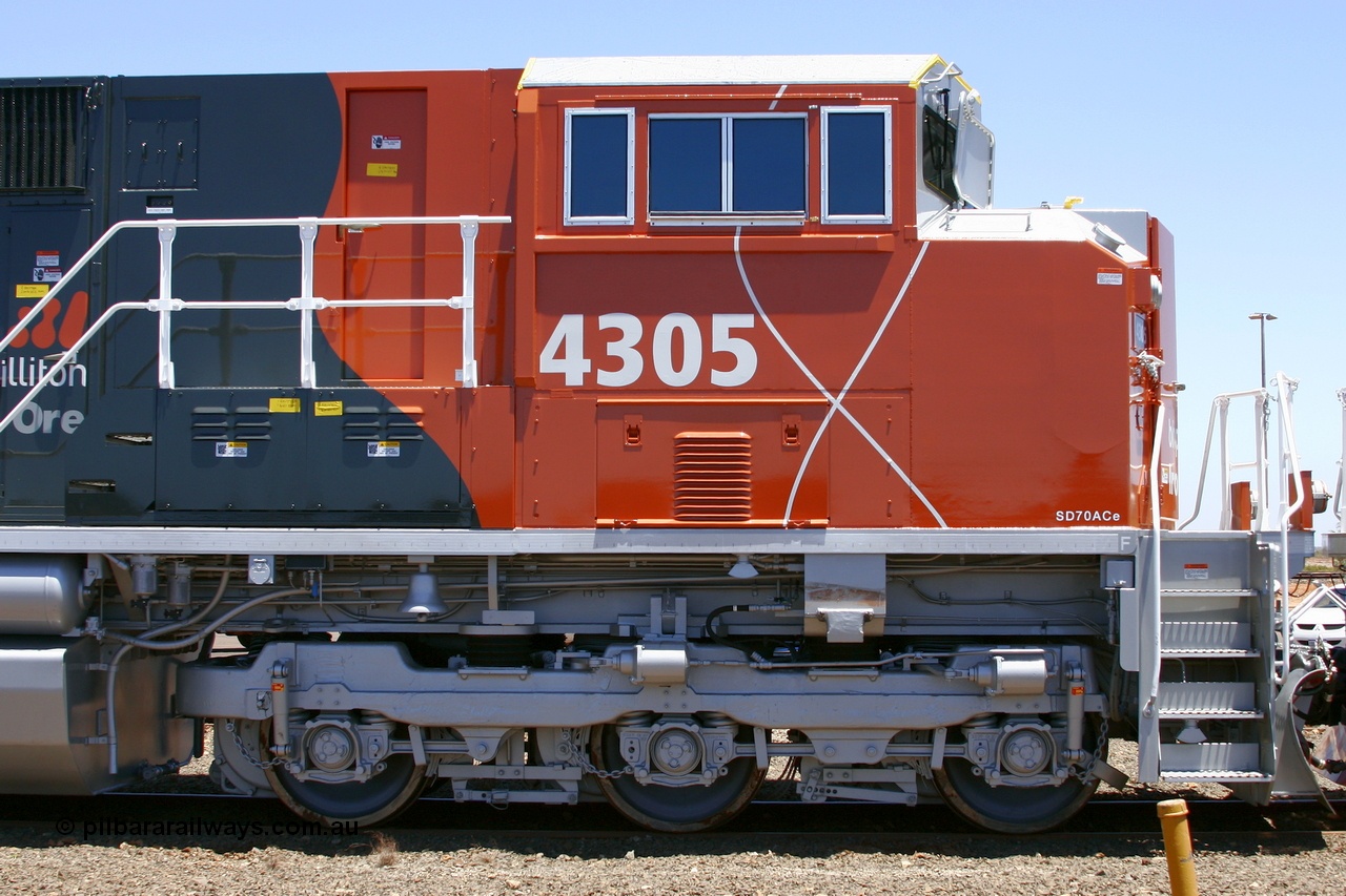 051023 6360r
Nelson Point service shop, brand new BHP Billiton Electro-Motive built SD70ACe/LC unit 4305 serial 20038540-006 drivers side cab prior to commissioning. Note the windscreen protector in the raised position. 23rd October 2005.
Keywords: 4305;Electro-Motive;EMD;SD70ACe/LC;20038540-006;