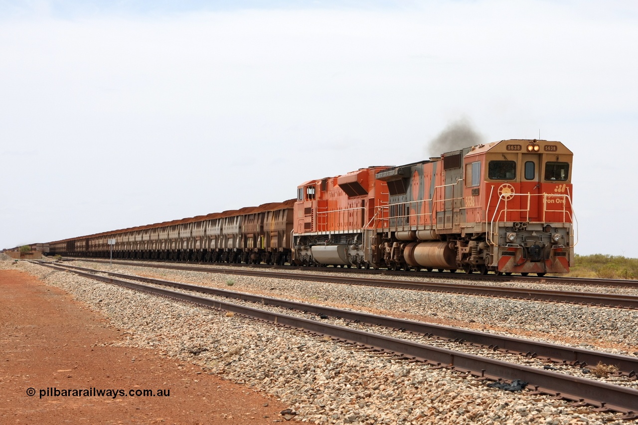 081225 0510r
Walla Siding, BHP Billiton Goninan GE rebuild CM40-8M unit 5638 'Mallina' serial 8151-11 / 91-122 powers through on the mainline with EMD SD70ACe 4325 serial 20066862-038 with a similar mid-train DPU consist on this Yandi 220 waggon loaded train bound for Port Hedland on a hazy Christmas Day 2008.
Keywords: 5638;Goninan;GE;CM40-8M;8281-02/92-127;rebuild;AE-Goodwin;ALCo;C636;5464;G6035-5;