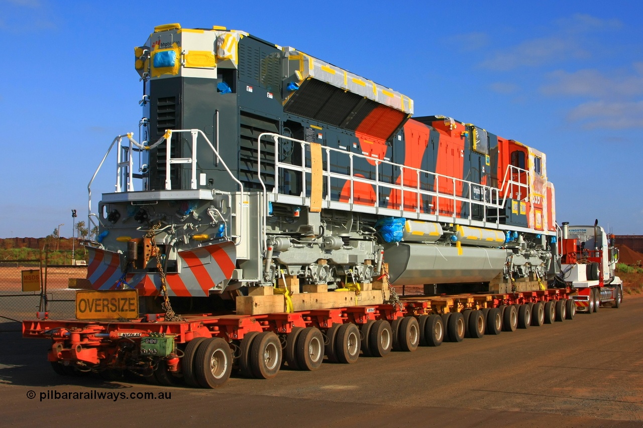 090113 0796
Port Hedland, brand new Electro-Motive built SD70ACe/LC unit 4339 serial 20078915-006 waits to enter Nelson Point at Gate 9 on the 13th January 2009.
Keywords: 4339;Electro-Motive;EMD;SD70ACe/LC;20078915-006;