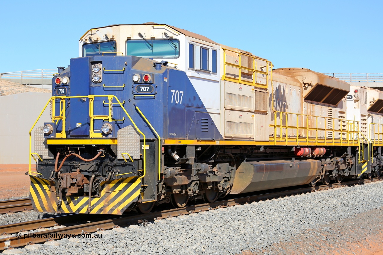 130818 2712r
Kanyirri Yard, FMG's Progress Rail Muncie built EMD SD70ACe/LCi locomotive 707 serial 20118611-007 built 2012 seen here coupled to a sister unit. 18th August 2013.
Keywords: FMG-707;Progress-Rail-Muncie-USA;EMD;SD70ACe/LCi;20118611-007;