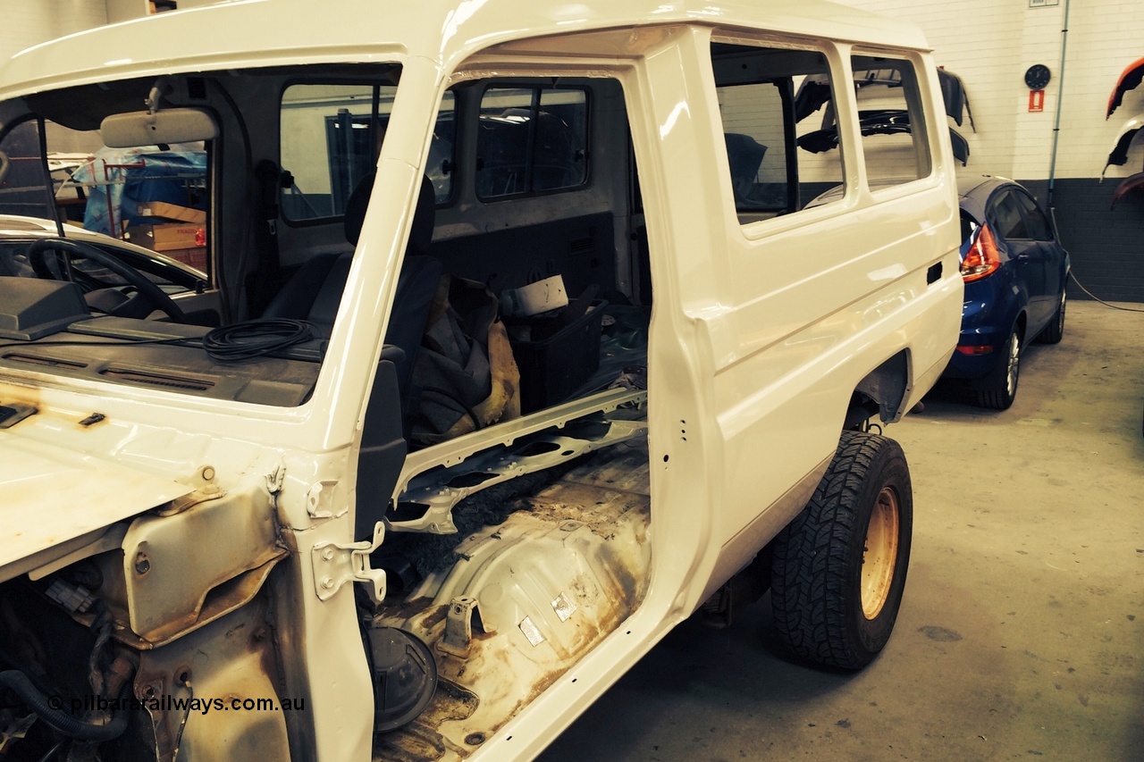 140603 0697r
Here's the Troopy at the panel shop with a complete new LHS panel. June 2014.
