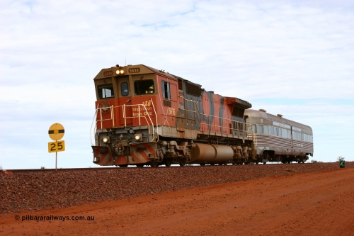 050624 3220
Allan Siding, 40.2 km on the GML sees BHP Billiton Goninan GE rebuilt model CM40-8M unit 5636 'Munda' serial 8151-11 / 91-122 leads the Sundowner on its way to Goldsworthy past a 25 kph speed restriction 24th June 2005.
Keywords: 5636;Goninan;GE;CM40-8M;8151-11/91-122;rebuild;AE-Goodwin;ALCo;C636;5462;G6035-3;