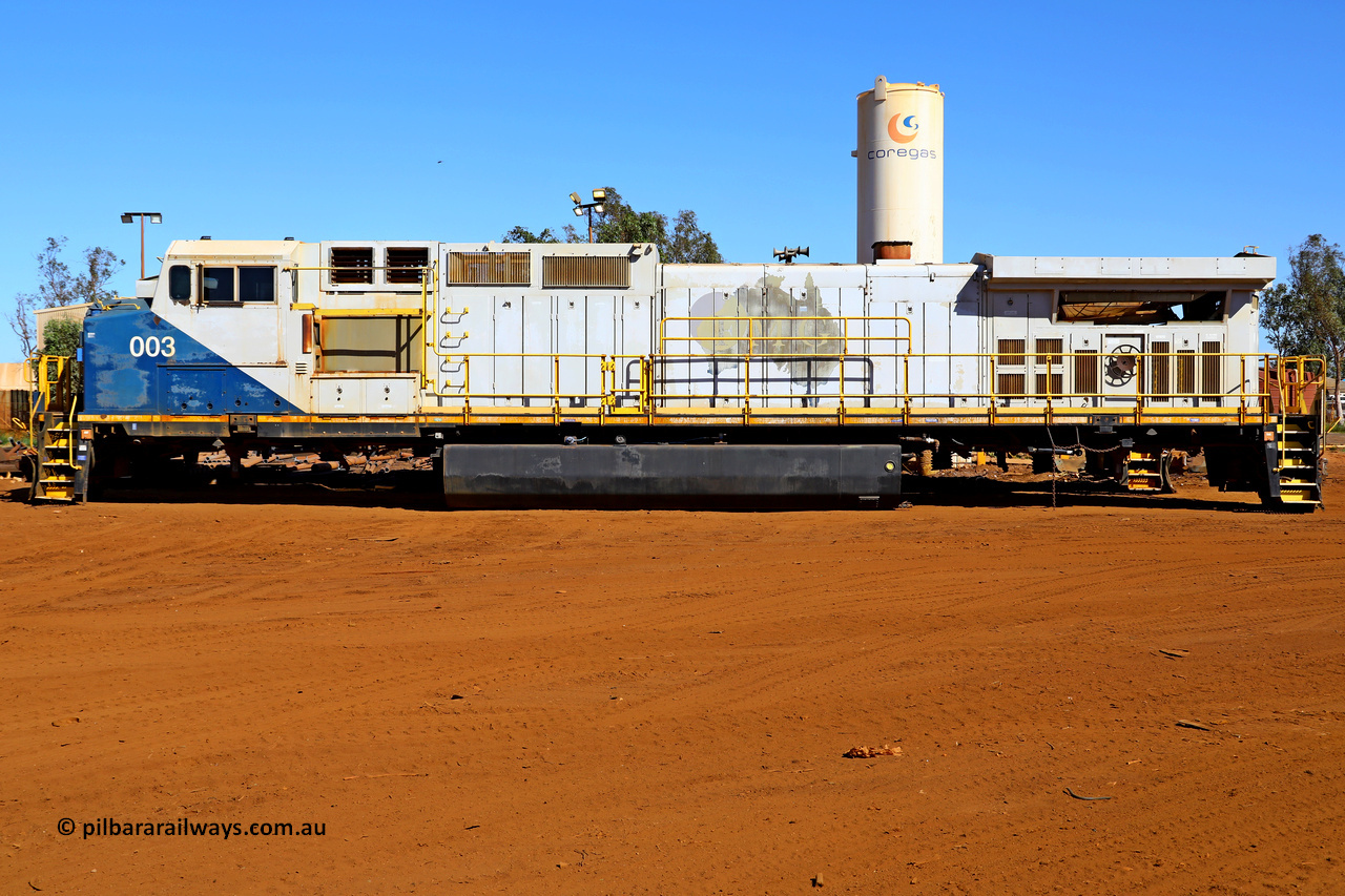 r250430 10005
Wedgefield, FMG General Electric built Dash 9-44CW locomotive 003 with serial number 58180, built in August 2007 and delivered to FMG in November that year. Stripped on bogies, radiators, alternator and other items seen here at Sell & Parker, Wedgefield, WA for scrapping. April 30, 2025.
Keywords: FMG-003;GE;9-44CW;58180;